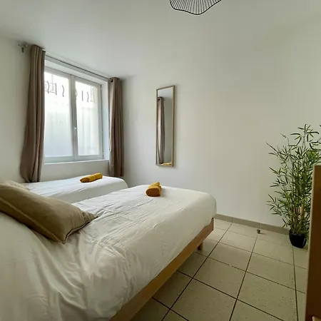 Bngo I Maison Mimosa I Jardin, 3 Chambres, 9 Personnes *